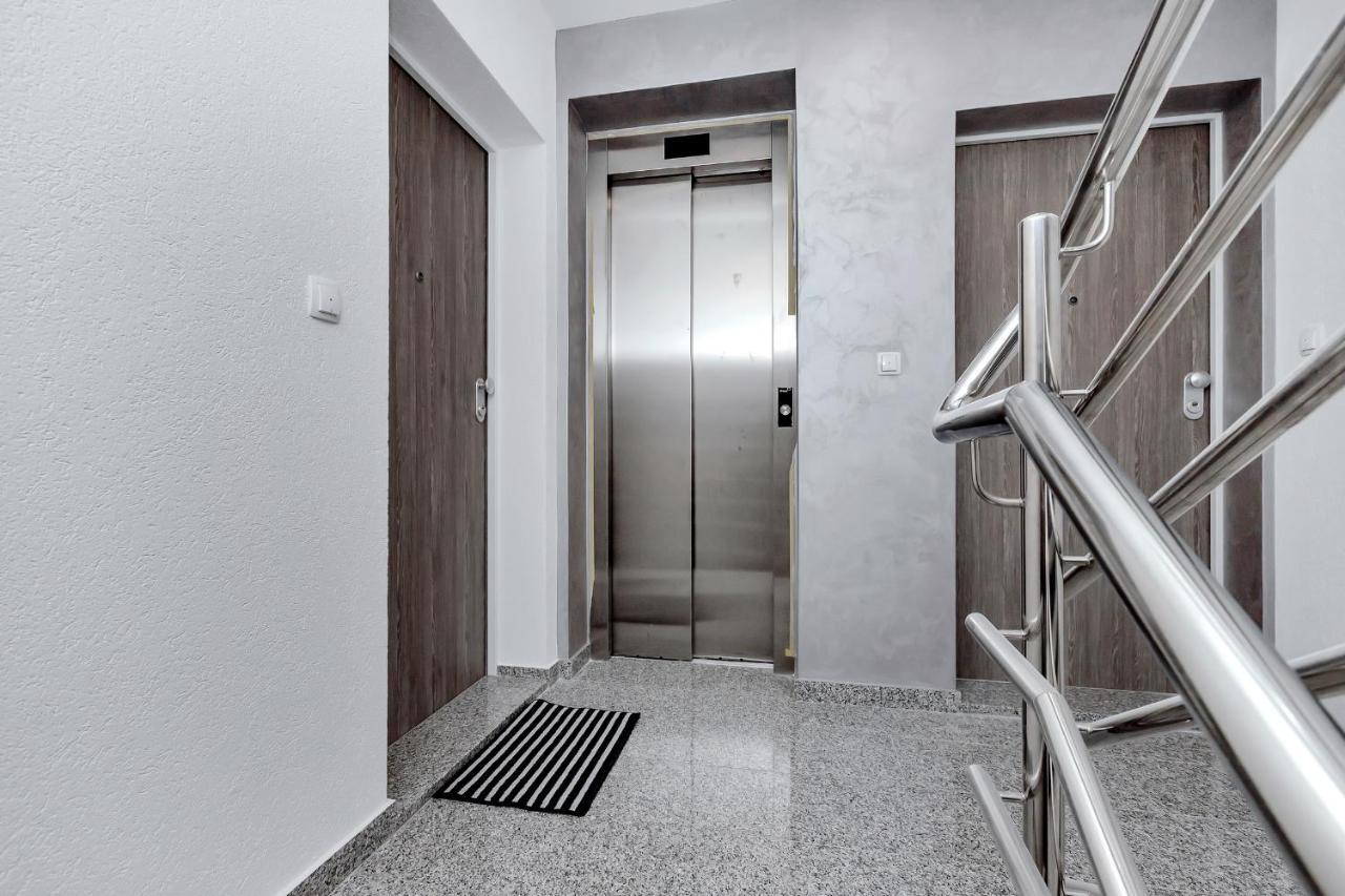 Luxury Apartment Sidro With Free Beach Parking Makarska Exterior photo